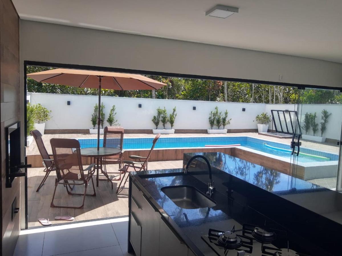 Casa Ampla E Espacosa A 200M Do Mar! Guaratuba Eksteriør billede